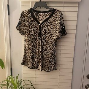 ANDREA FENZI Tan and Cream Fitted Blouse